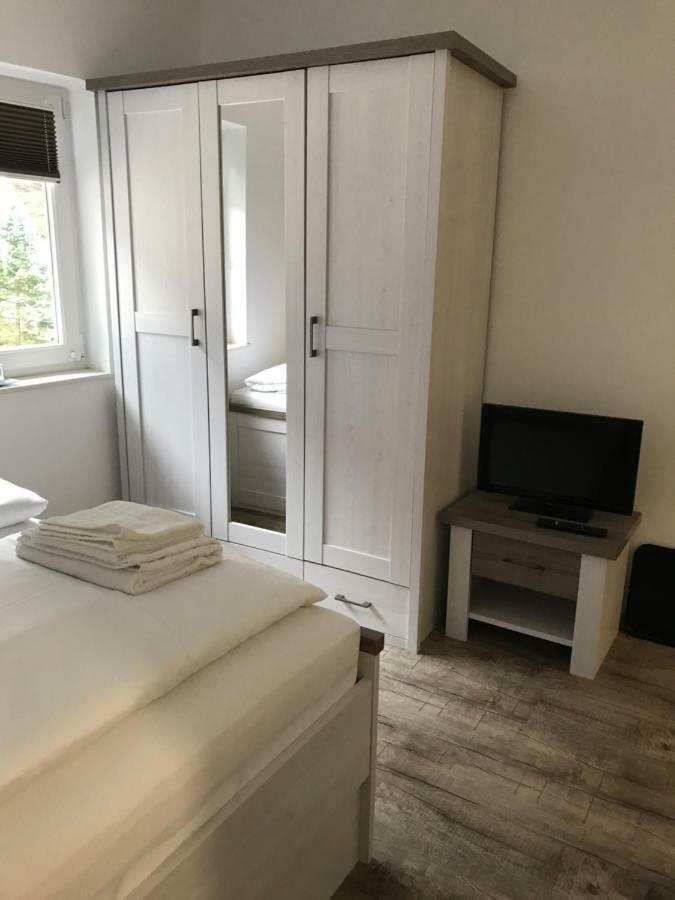 Pension Kirchenwirt Bad Ischl Buitenkant foto